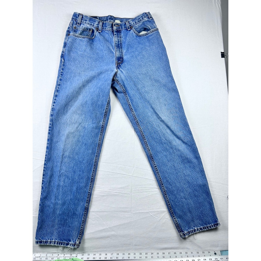 Vintage Levis 505 Regular‎ Fit Straight Leg Jeans Medium Wash Blue Denim 34x30